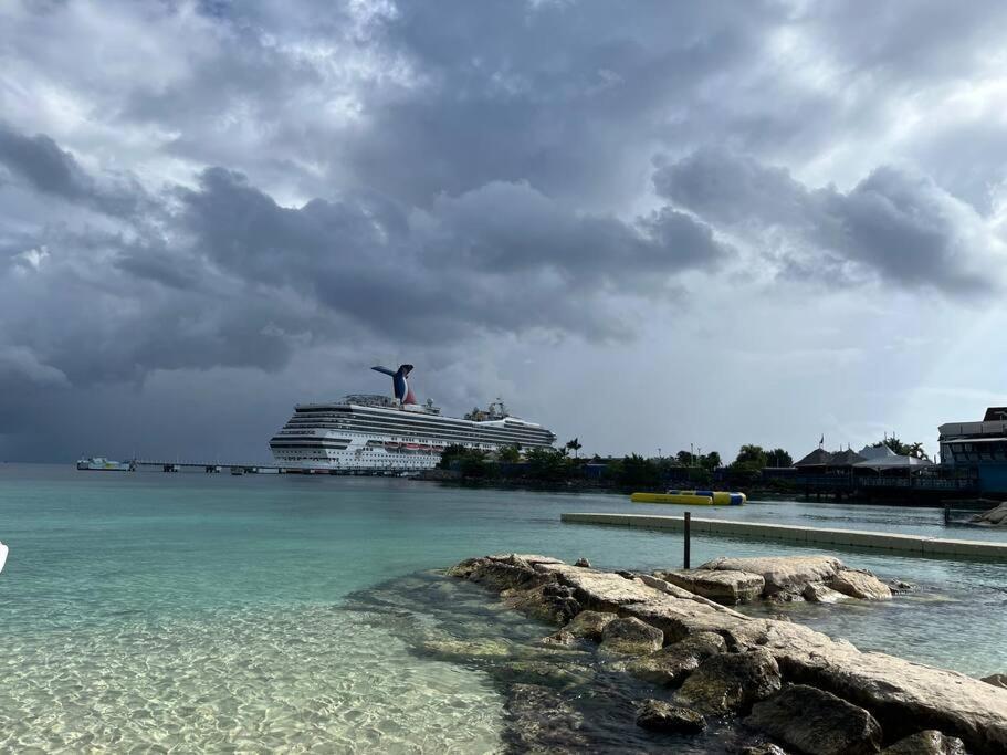 Millie'S Paradise - Bay Beach Ocho Rios Zewnętrze zdjęcie